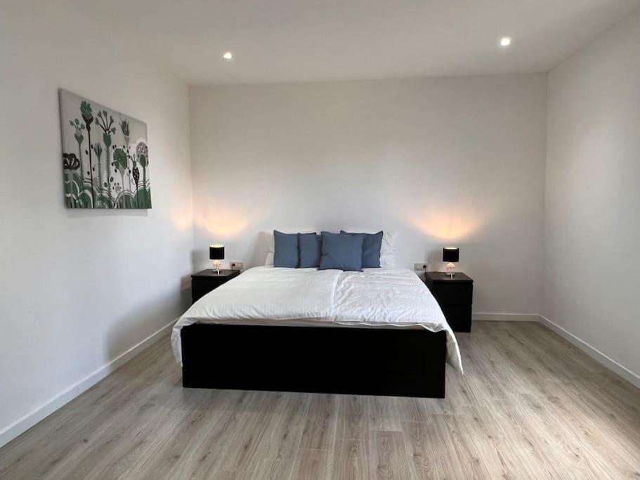 White Apartment, 2 Chambre-Arrivee Autonome-Wifi Rapide Льєж Екстер'єр фото